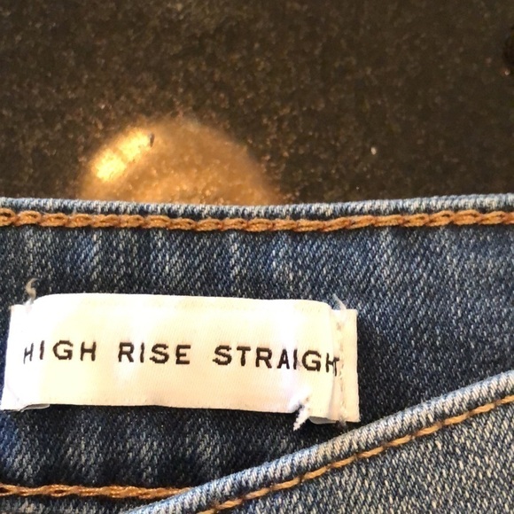 Frayed High Rise Straight Leg Medium Wash Jeans Size 16/33 - Picture 8 of 10